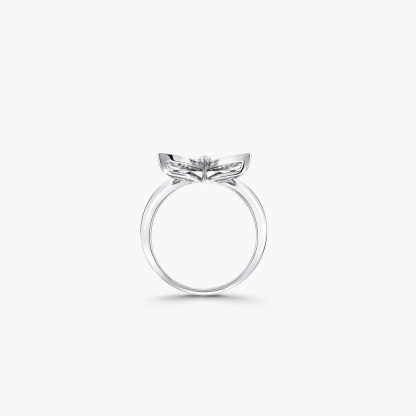 Pavé Butterfly Diamond Ring